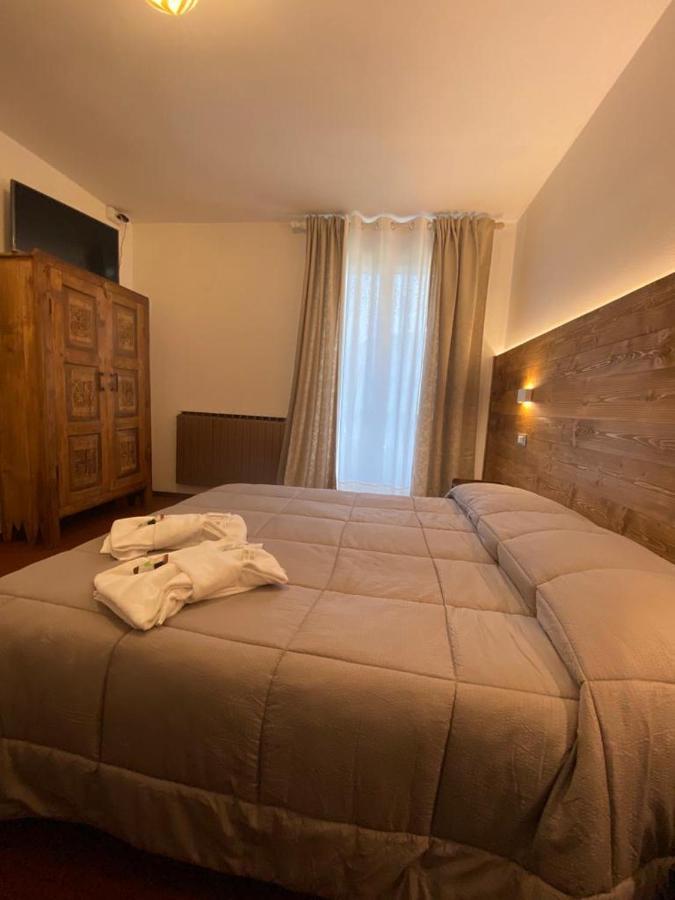 Albergo Quai Monno Εξωτερικό φωτογραφία